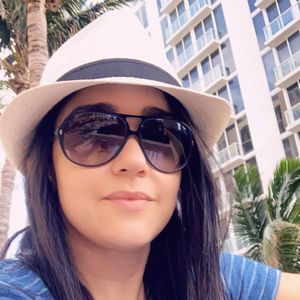 Meet your Posher, Libby